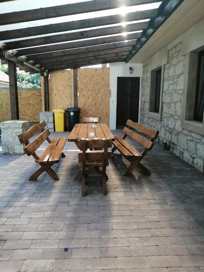 Tolcsva Cinege Vendeghaz酒店 外观 照片