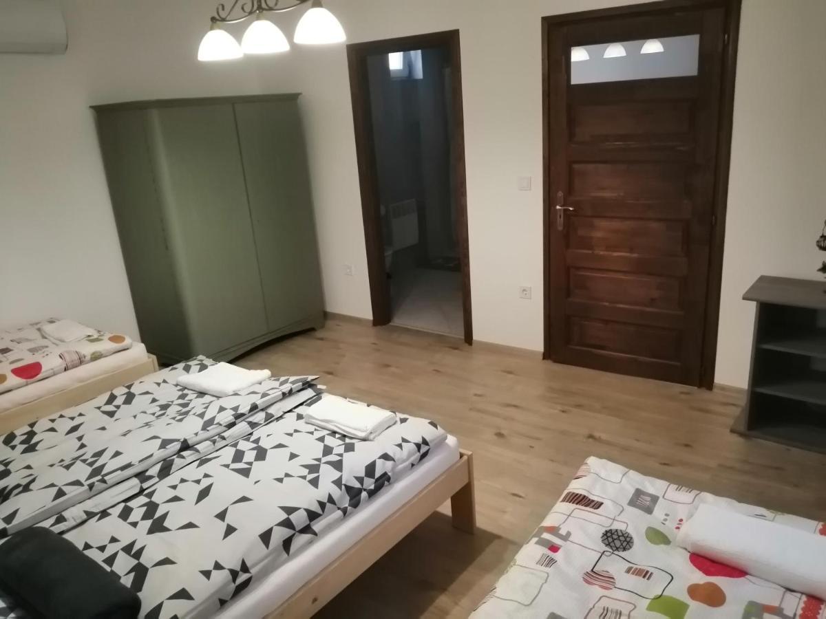 Tolcsva Cinege Vendeghaz酒店 外观 照片